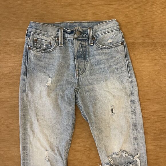 Women's Levi's Size 25 Distressed 501 Straight Leg Jeans - Picture 2 of 10